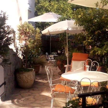 L'Oustale Ruoms Apartment Exterior photo