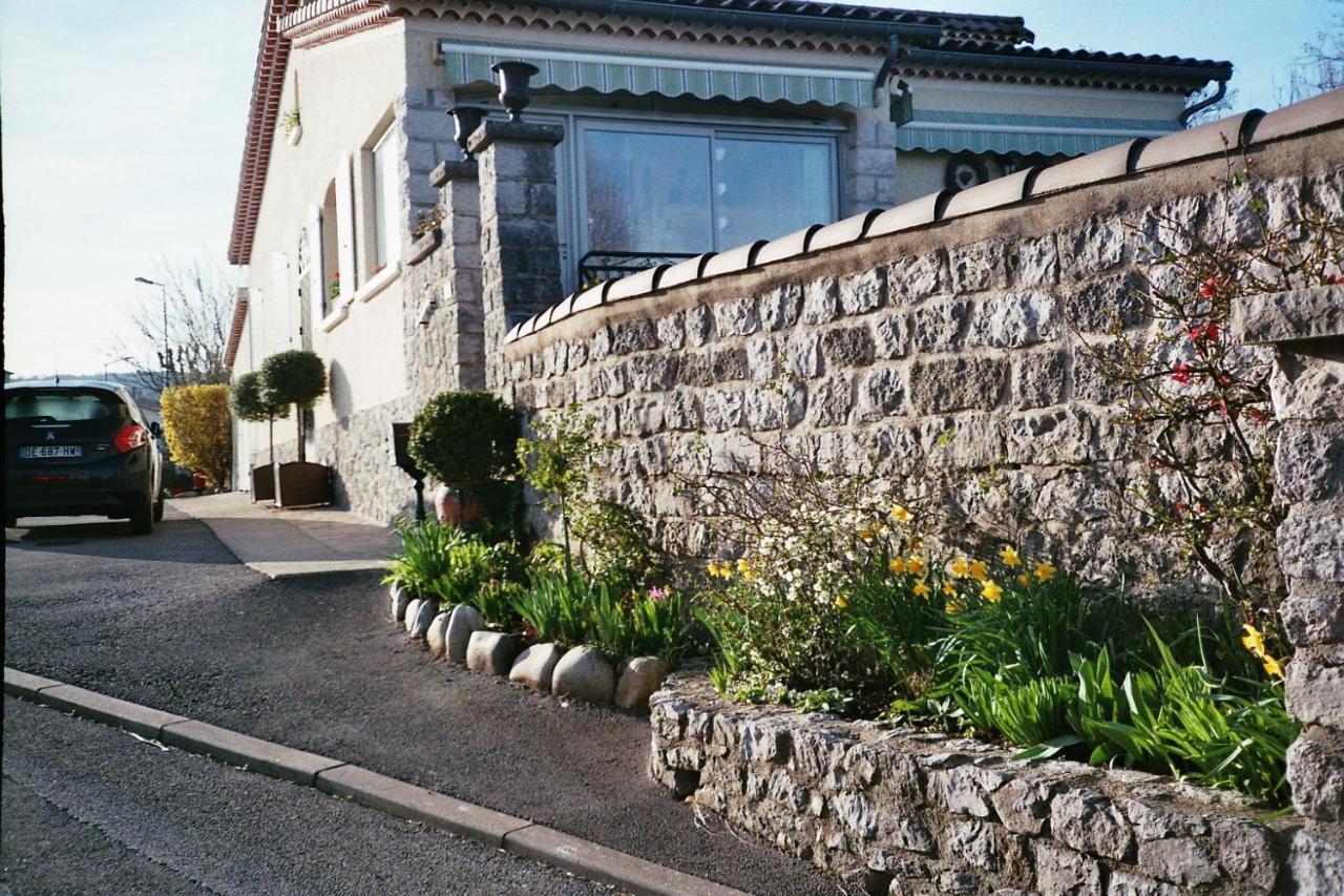 L'Oustale Ruoms Apartment Exterior photo